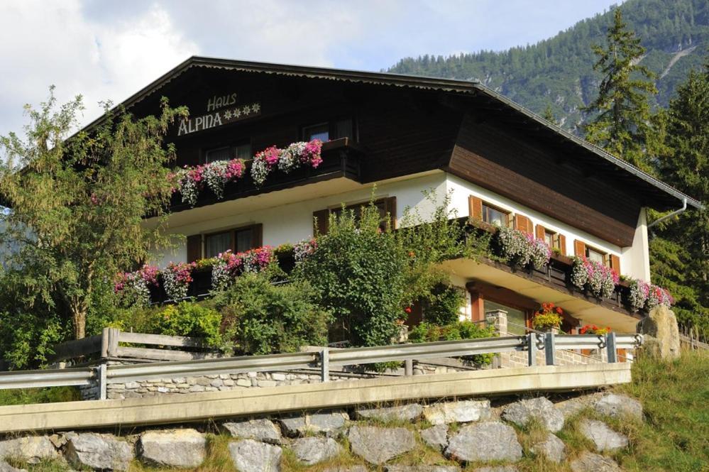 Apartament Haus Alpina Häselgehr Zewnętrze zdjęcie
