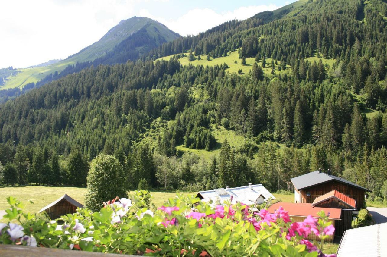 Apartament Haus Alpina Häselgehr Zewnętrze zdjęcie